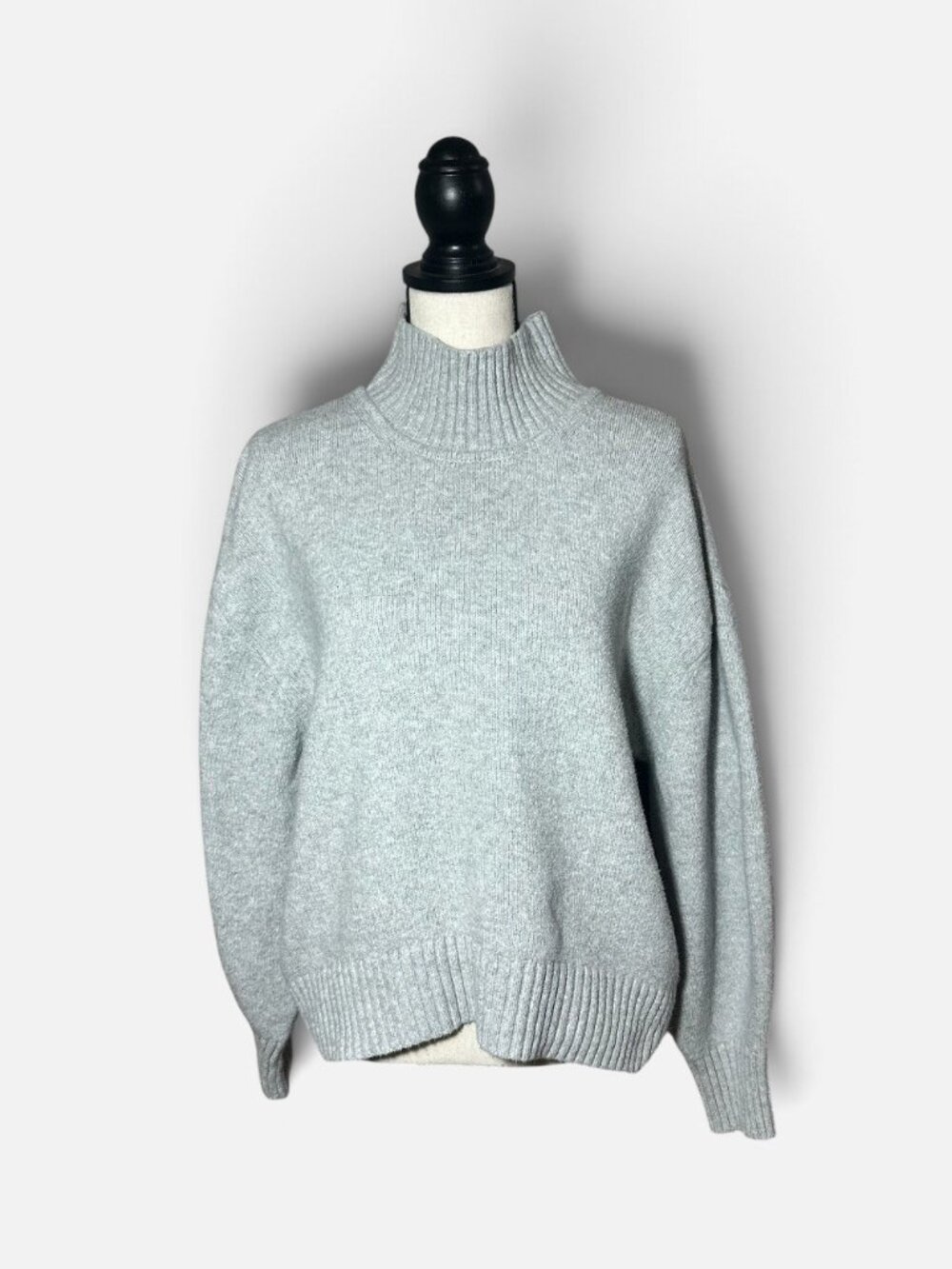 GAP Sweater Women’s L Heather Gray Knit Mock Neck Cash Like Cozy Pullover